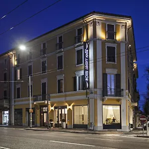 Boutique Liberty 1904 *** Bologna