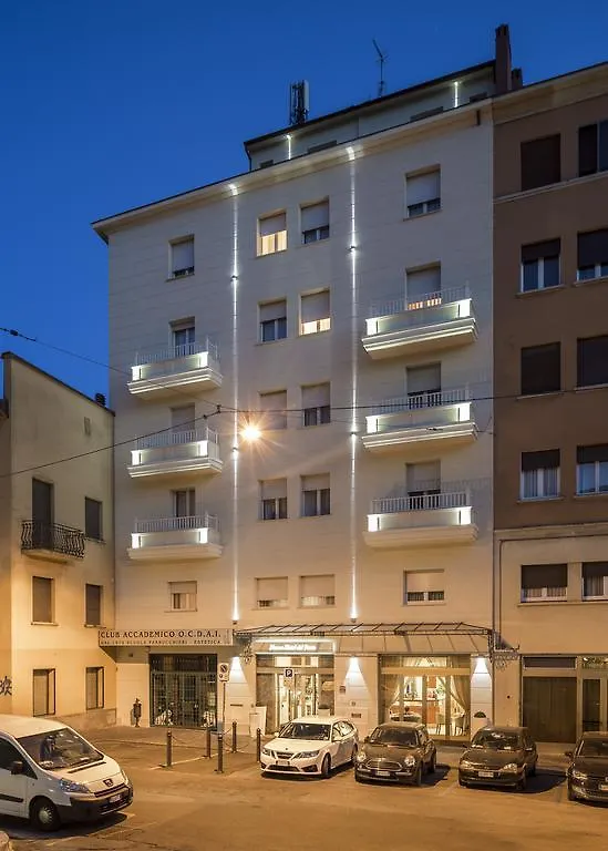 Nuovo Hotel Del Porto Bologna 3*,