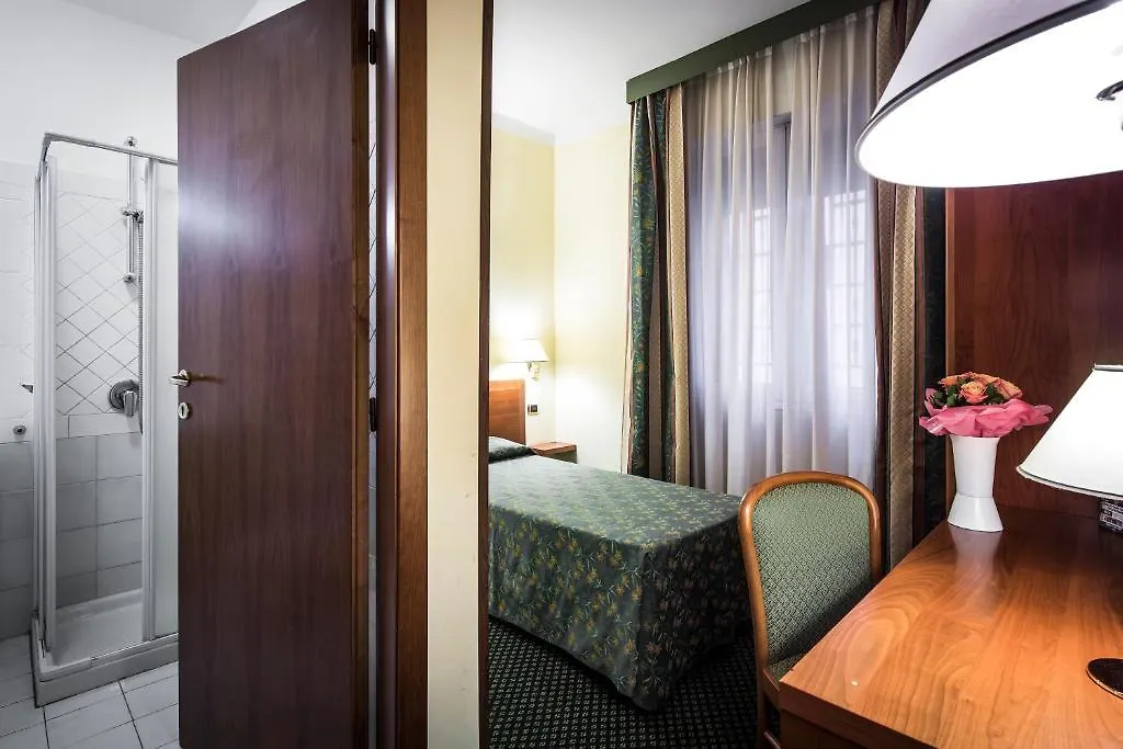 Nuovo Hotel Del Porto Bolonia Włochy