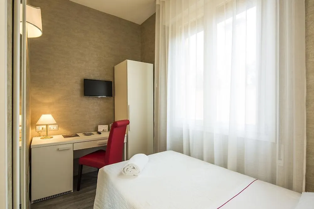 Nuovo Hotel Del Porto Bolonha