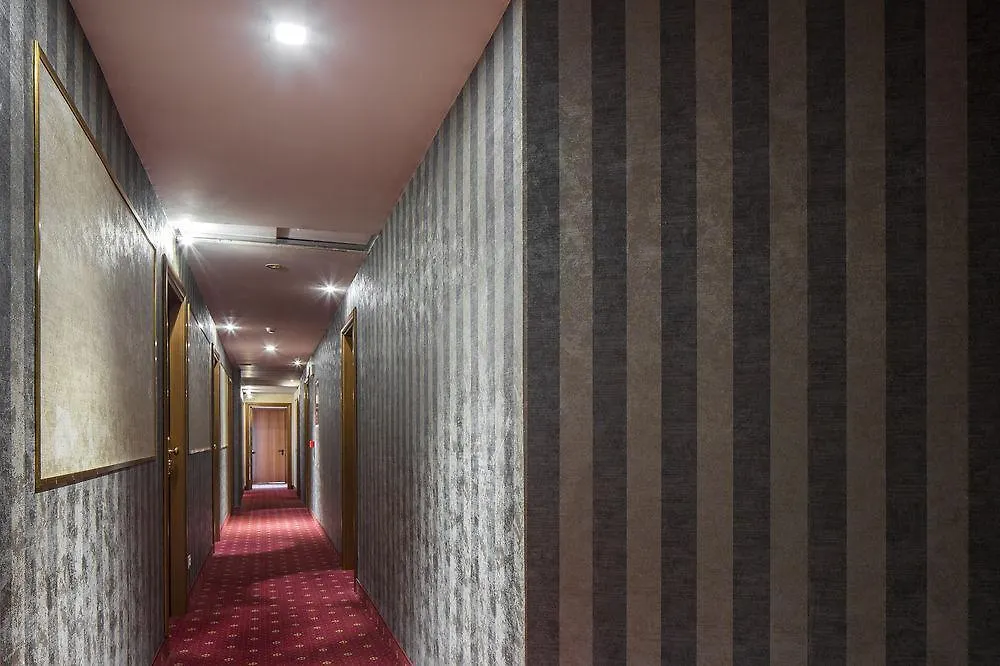 Nuovo Hotel Del Porto Bolonha Itália